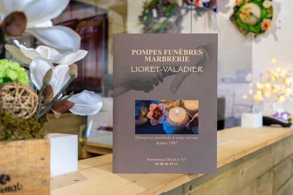 enseigne pompes funebres lioret valadier